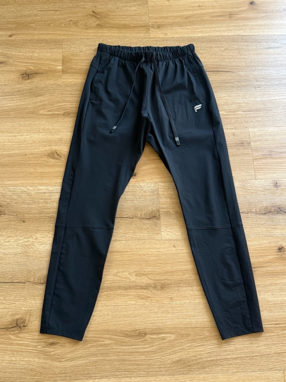 Fabletics The One Active Taper Jogger- Black size Small